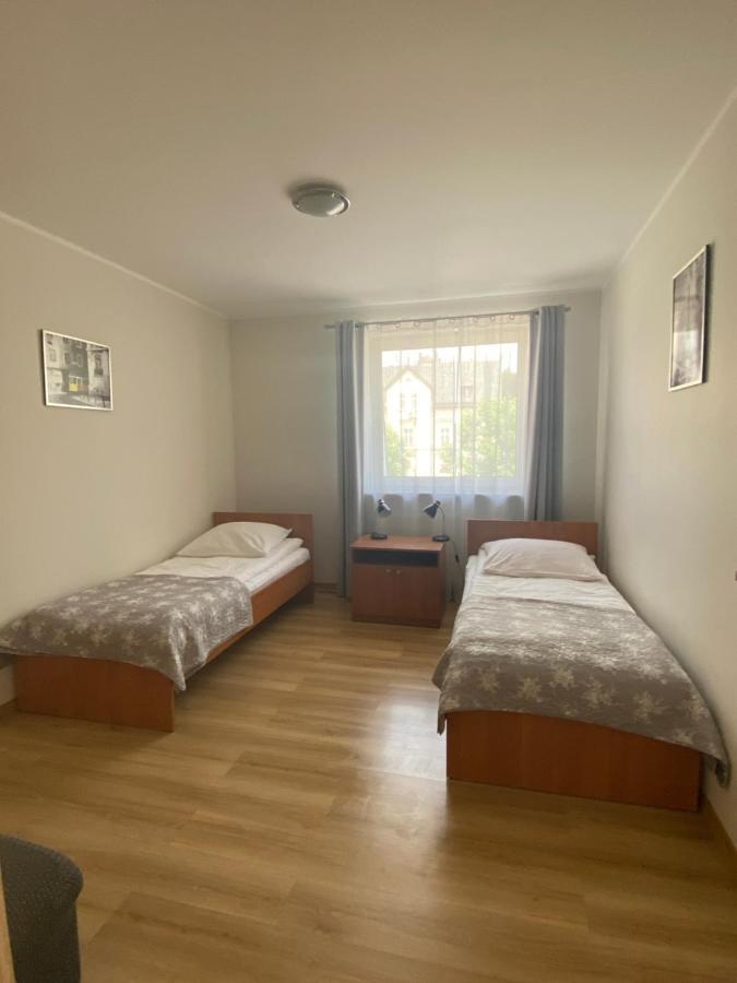 Apartamenty Rodzinne Zdrojowe Kudowa-Zdrój Exterior foto