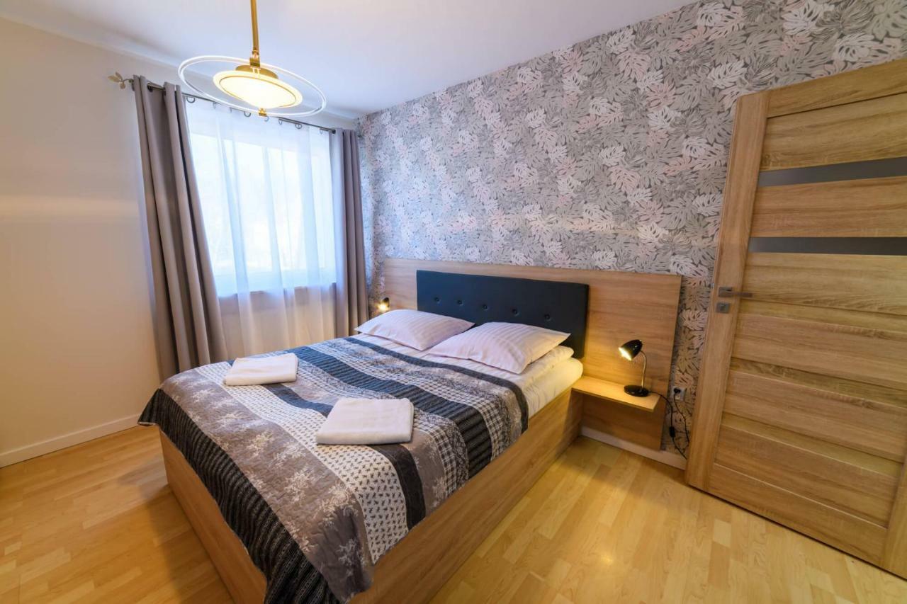 Apartamenty Rodzinne Zdrojowe Kudowa-Zdrój Exterior foto